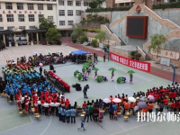 四川威州民族師范學(xué)校2023年招生辦聯(lián)系電話(huà)