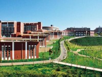 云南大學滇池師范學院楊林校區(qū)2023年學費、收費多少