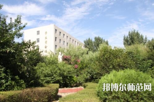 漯河職業(yè)技術(shù)師范學(xué)院招生辦聯(lián)系電話(huà)