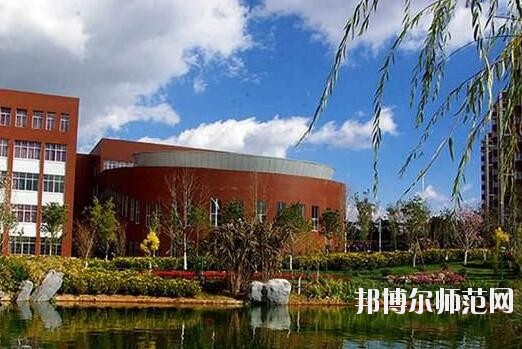 云南現(xiàn)代職業(yè)技術師范學院網(wǎng)站網(wǎng)址