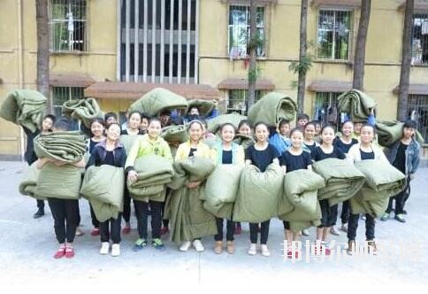 四川彝文幼兒師范學校2018年報名條件、招生對象