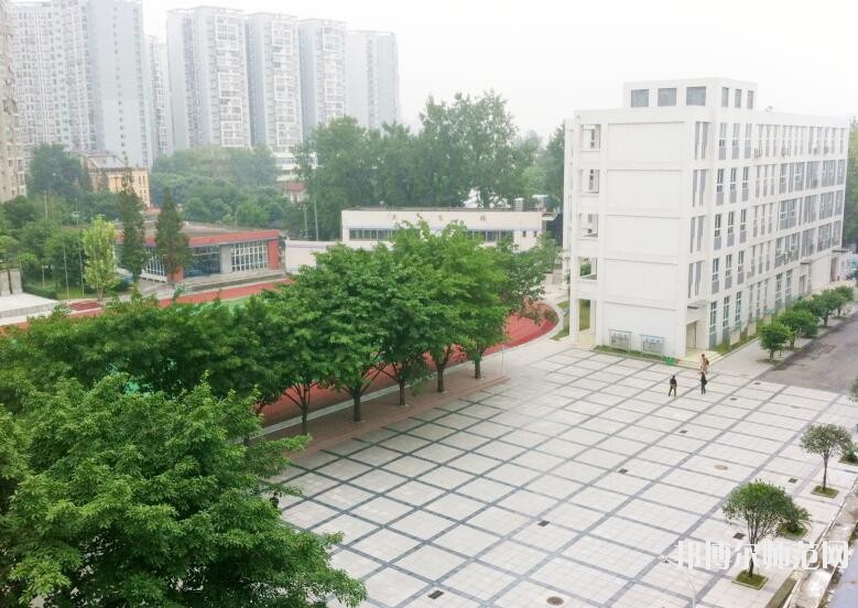 成都洞子口職業(yè)幼兒師范高級(jí)中學(xué)2018年報(bào)名條件、招生對(duì)象