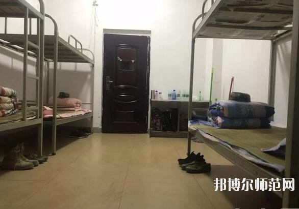 成都莊園機電職業(yè)技術幼兒師范學校宿舍條件