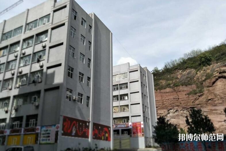 達州全星職業(yè)技術幼兒師范學校2019年報名條件、招生對象