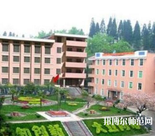 畢節(jié)地區(qū)幼師信息工程學(xué)校2023年報(bào)名條件、招生要求、招生對(duì)象