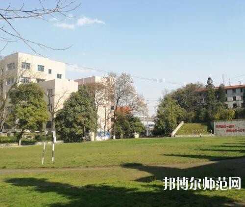貴陽經(jīng)濟(jì)貿(mào)易中等幼師專業(yè)學(xué)校2023年報(bào)名條件、招生要求、招生對(duì)象 width=