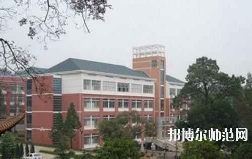 凱里第一中等幼兒師范職業(yè)技術(shù)學(xué)校2023年招生辦聯(lián)系電話(huà)