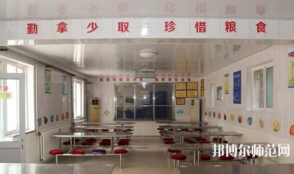 南充數(shù)控工程幼兒師范學(xué)校2020年報(bào)名條件、招生要求、招生對(duì)象 