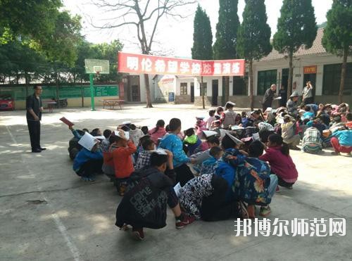 射洪縣職業(yè)中專幼兒師范學(xué)校2020年報(bào)名條件、招生要求、招生對(duì)象