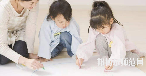 六盤(pán)水2020年2020年中專幼師學(xué)校怎么考大專