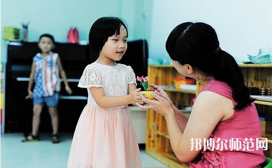 六盤水2021年幼師學校畢業(yè)是什么學歷