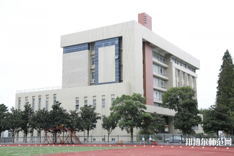 汕頭職業(yè)技術(shù)師范學(xué)院金園校區(qū)2021年報(bào)名條件、招生要求、招生對(duì)象