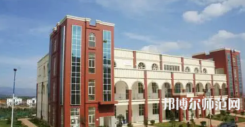 云南外事外語職業(yè)師范學(xué)院2023年報名條件、招生要求、招生對象