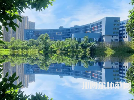 重慶師范大學(xué)涉外商貿(mào)學(xué)院銅梁校區(qū)2023年怎么樣、好不好 