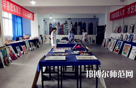 雅安幼師職業(yè)高級(jí)中學(xué)2023年怎么樣、好不好