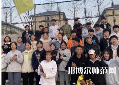 達(dá)州職業(yè)技術(shù)師范學(xué)院老校區(qū)2023年怎么樣、好不好