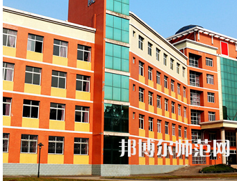 達(dá)州職業(yè)技術(shù)師范學(xué)院老校區(qū)2023年招生計劃