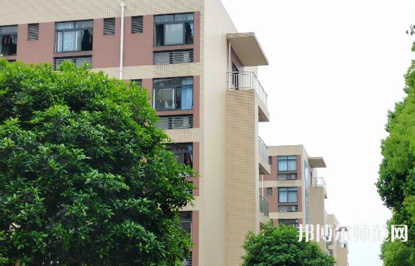 四川師范大學(xué)成都學(xué)院眉山校區(qū)2023年怎么樣、好不好