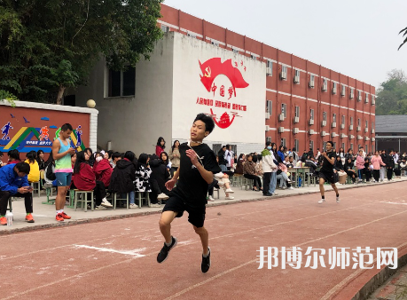 瀘州天宇幼師中等職業(yè)技術(shù)學校2021年學費、收費多少