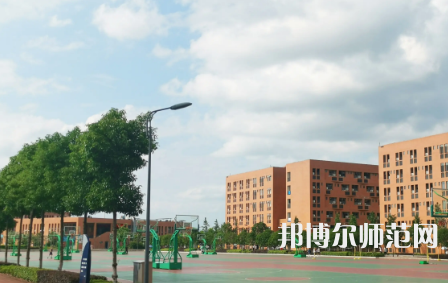 2023年懷化師范高等?？茖W校環(huán)境如何
