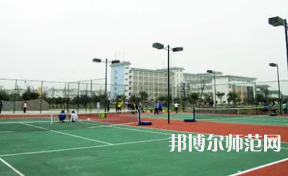2023年四川愛華幼兒師范學院報名條件、招生對象