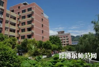 2023年重慶巫山師范學(xué)校報(bào)名條件、招生對(duì)象