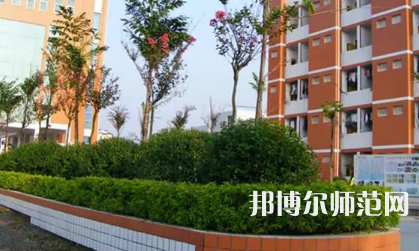 2023年瀘州電子機(jī)械幼師學(xué)校報(bào)名條件、招生對(duì)象