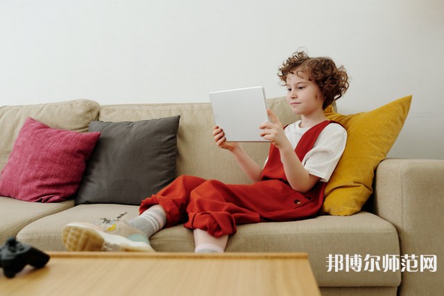 滇西科技師范學院介紹、地址