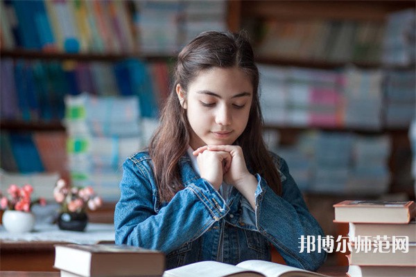 峨眉幼師文旅綜合高中介紹、地址